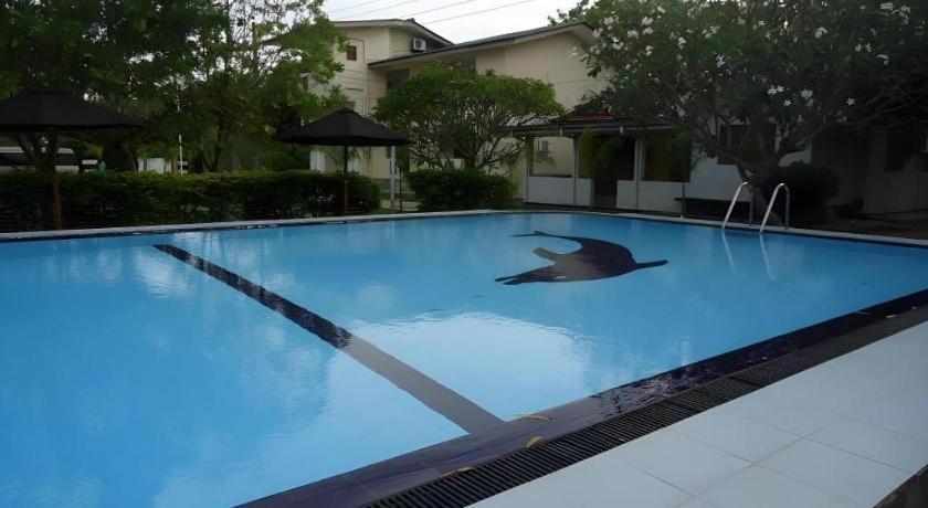 avec 7 chambre(s) de 5000 m² et 7 salle(s) de bains privée à Yala Tissamaharama Extérieur photo