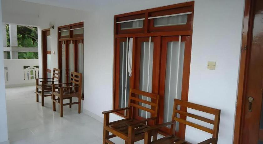 avec 7 chambre(s) de 5000 m² et 7 salle(s) de bains privée à Yala Tissamaharama Extérieur photo