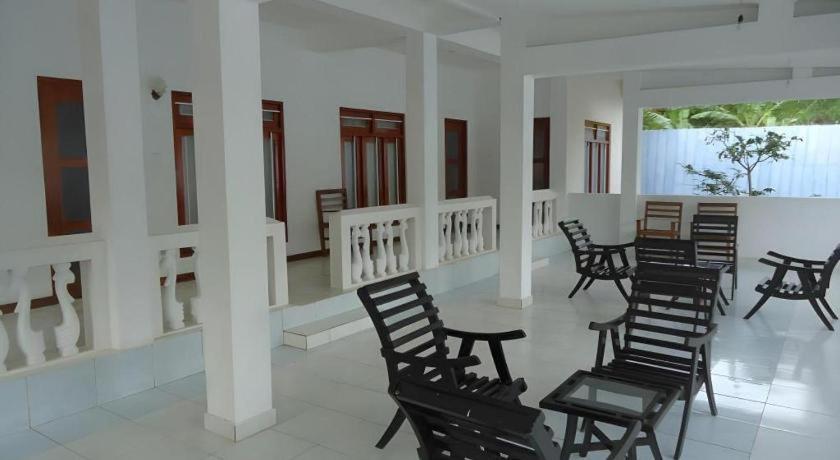 avec 7 chambre(s) de 5000 m² et 7 salle(s) de bains privée à Yala Tissamaharama Extérieur photo